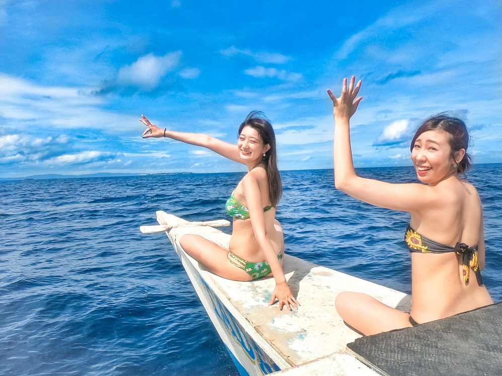 For Cebu Island hopping tours, we recommend "Cebuplus" with the lowest prices in the industry!