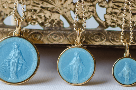 Medallions with the image of the Virgin Mary