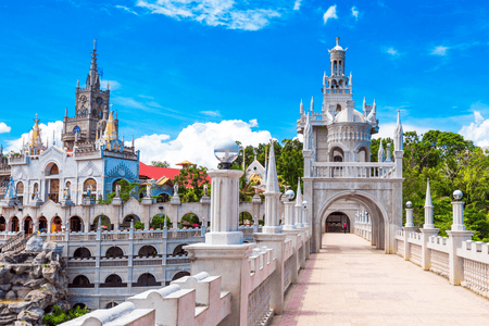 Pathwalk leading to the Simala Shrine