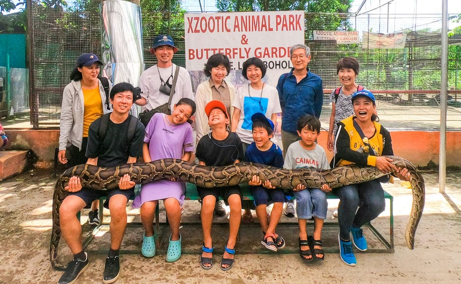 世界最小のサルや、4Mの大蛇も！ ボホール島の素敵な珍獣と触れ合おう
